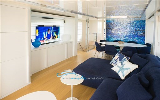 Cranchi 78 salone