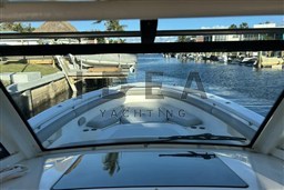2010-boston-whaler-370-outrage-power-10104708-20260307073132643-33.jpeg