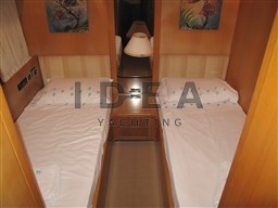 WhatsApp Image 2025-10-07 at 12.50.29 (22).jpeg