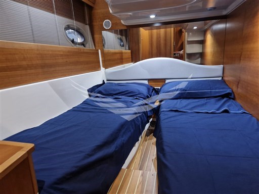 PHOTO-2025-07-15-21-22-47 2.jpg