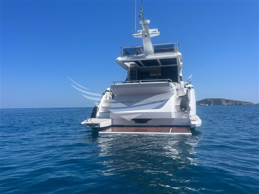 WhatsApp Image 2025-05-06 at 17.35.55 (4).jpeg