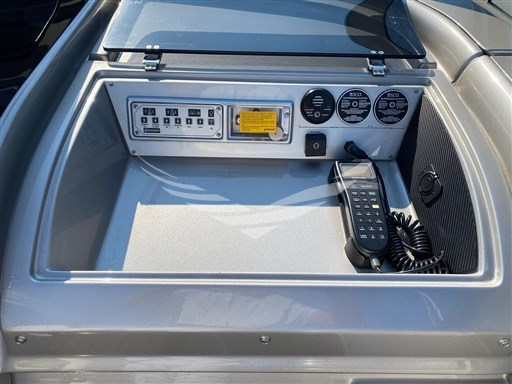 WhatsApp Image 2025-09-17 at 10.23.57 (9).jpeg