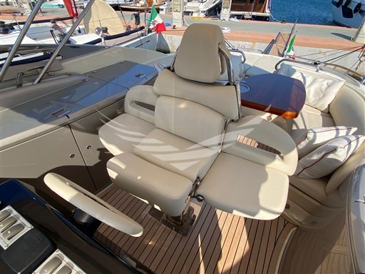 WhatsApp Image 2025-09-17 at 10.23.56 (8).jpeg