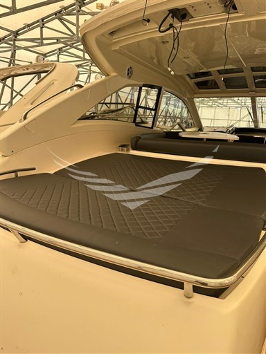 PHOTO-2025-05-06-13-04-16 2.jpg