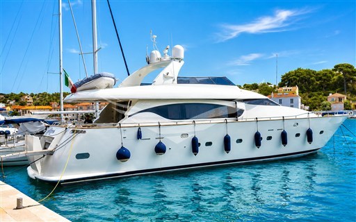 Fipa Maiora 24