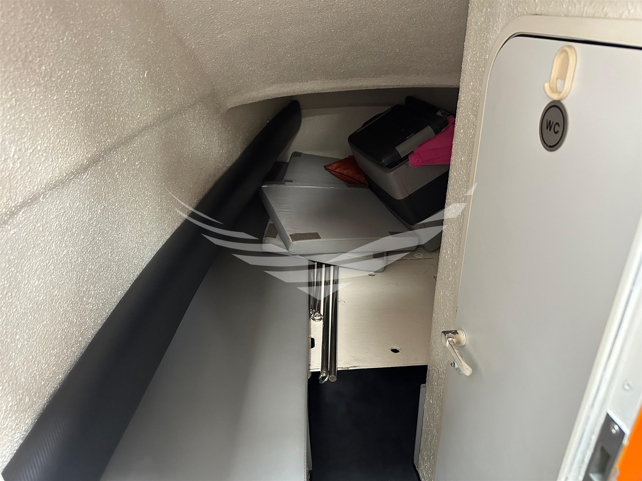 PHOTO-2025-08-28-15-05-23 7.jpg