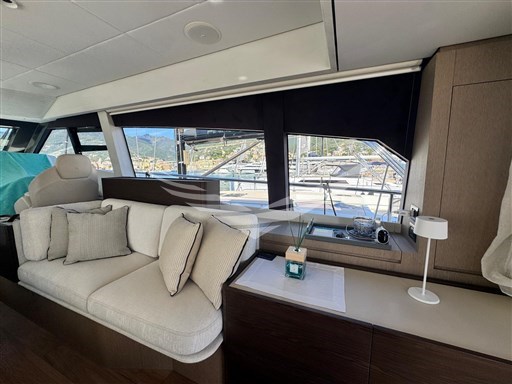 PHOTO-2025-10-09-12-16-33 15.jpg