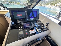 PHOTO-2025-10-09-12-16-33 17.jpg