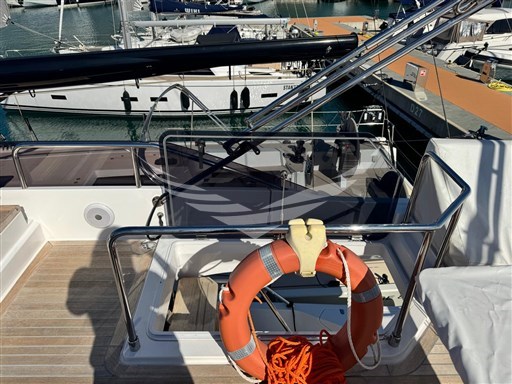 PHOTO-2025-10-09-12-16-32 3.jpg