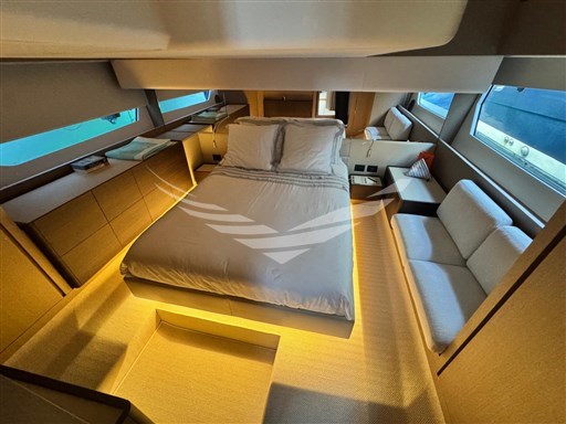 PHOTO-2025-10-09-12-16-34 9.jpg