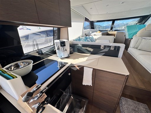 PHOTO-2025-10-09-12-16-33 9.jpg