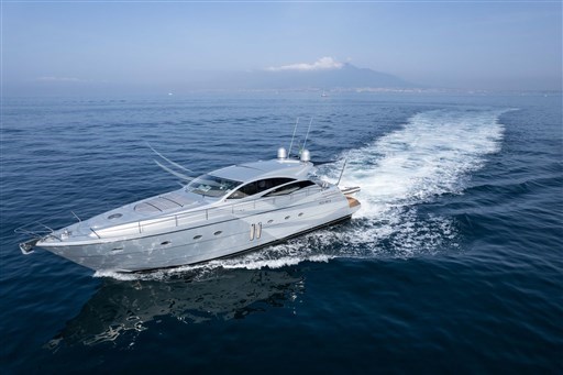 Pershing 62