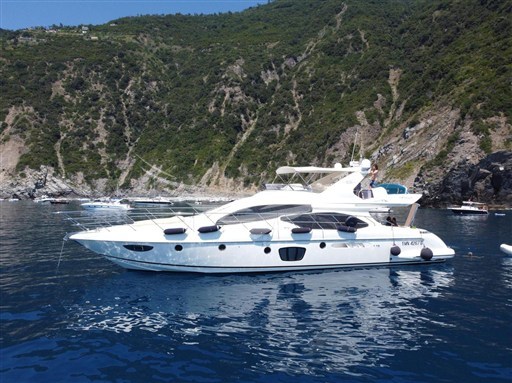 Azimut 62e