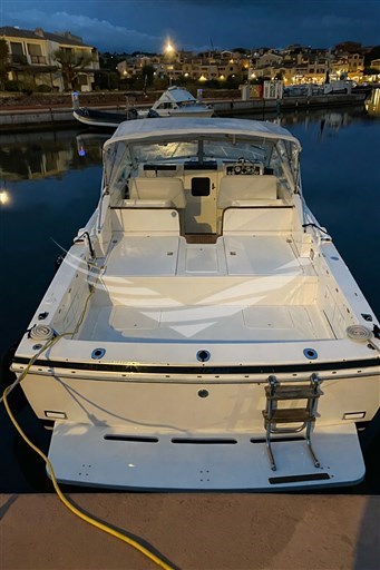 Bertram Yacht 28' Moppie