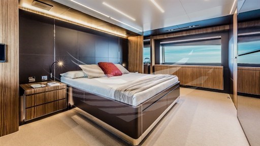 Riva 100 Corsaro 2017_7