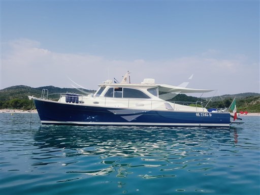 Rose Island Lobster 49