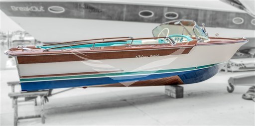 Riva Junior