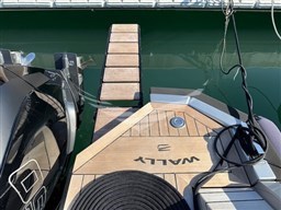 Wally 43 FB - 2.jpeg