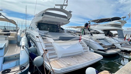 Princess Yachts S65