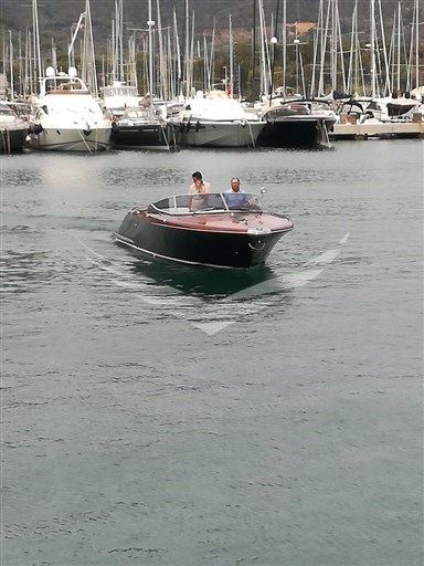 aquariva 7