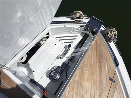 Riva_Rivale_56_bianco_15.jpeg