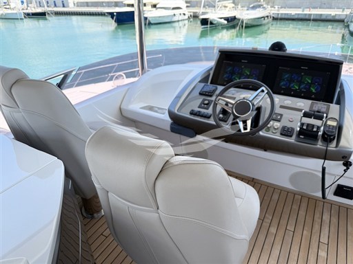 Foto_Princess_70_Fly_10