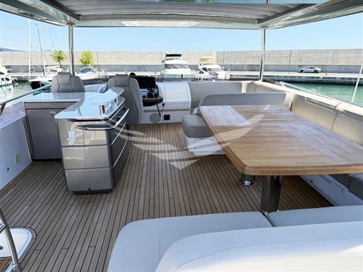 Foto_Princess_70_Fly_09