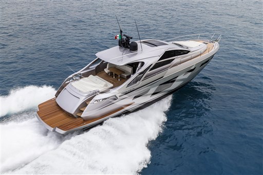 Pershing 7x