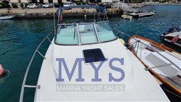 Boston Whaler 28 Conquest (08)