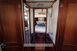 ROSE ISLAND LOBSTER 49 (35)