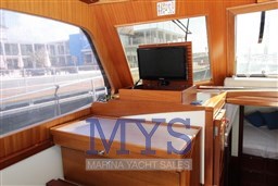 ROSE ISLAND LOBSTER 49 (50)