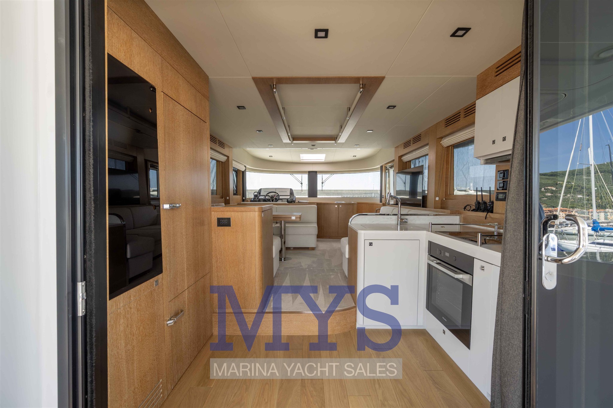 SIRENA YACHT 58' FLY HT (14)