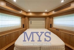 SIRENA YACHT 58' FLY HT (4)