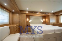 SIRENA YACHT 58' FLY HT (3)
