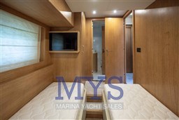 SIRENA YACHT 58' FLY HT (5)