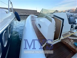 Nautica Led Eagle 44 (16)