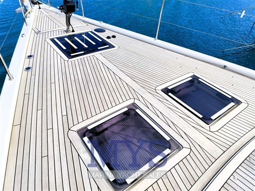Oceanis 54 prua