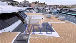 FOUNTAINE PAJOT 67 POWER (8)