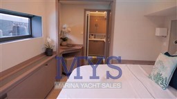 FOUNTAINE PAJOT 67 POWER (20)