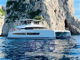 FOUNTAINE PAJOT 67 POWER (01)