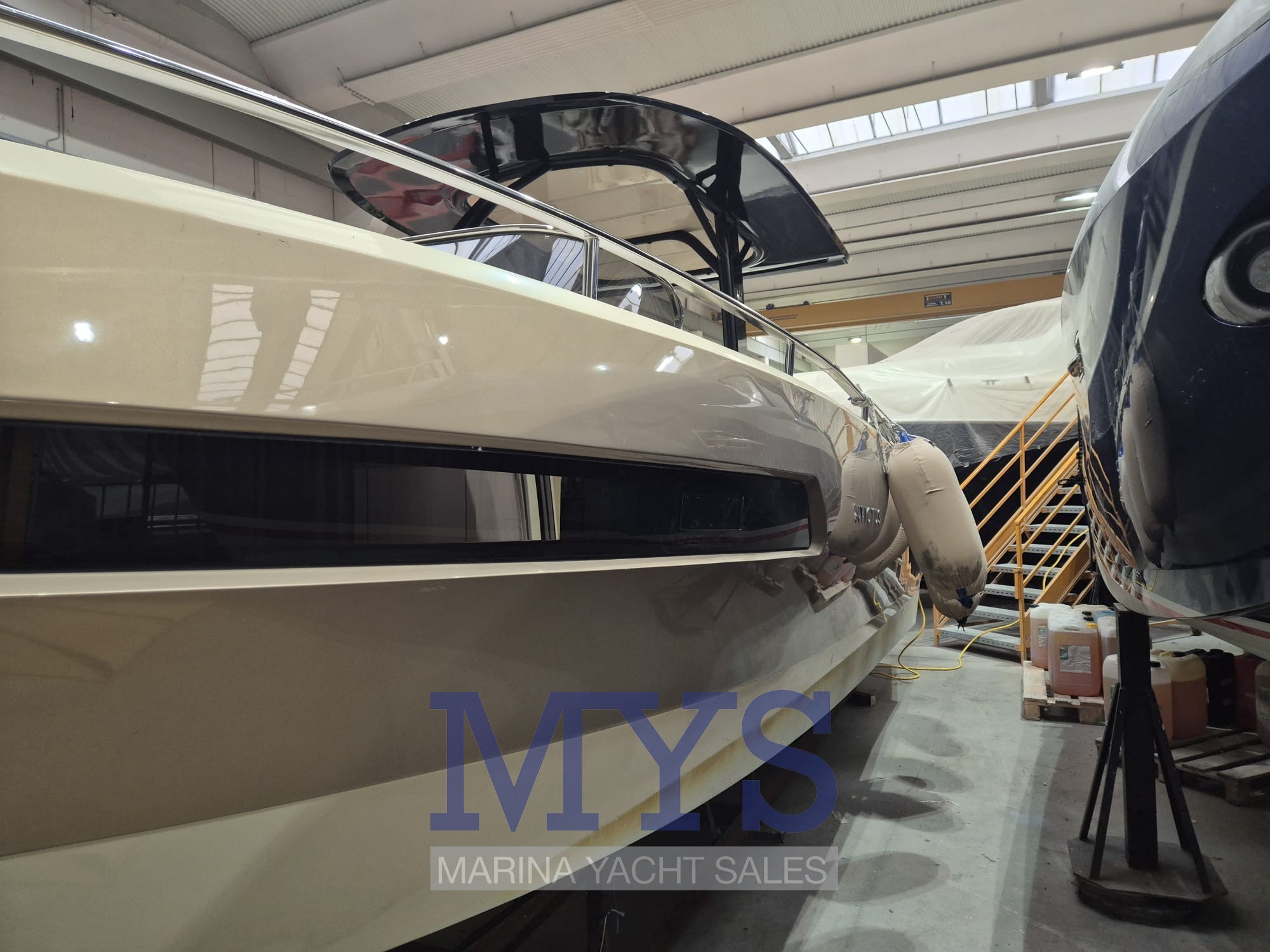 INVICTUS 280 GT (46)