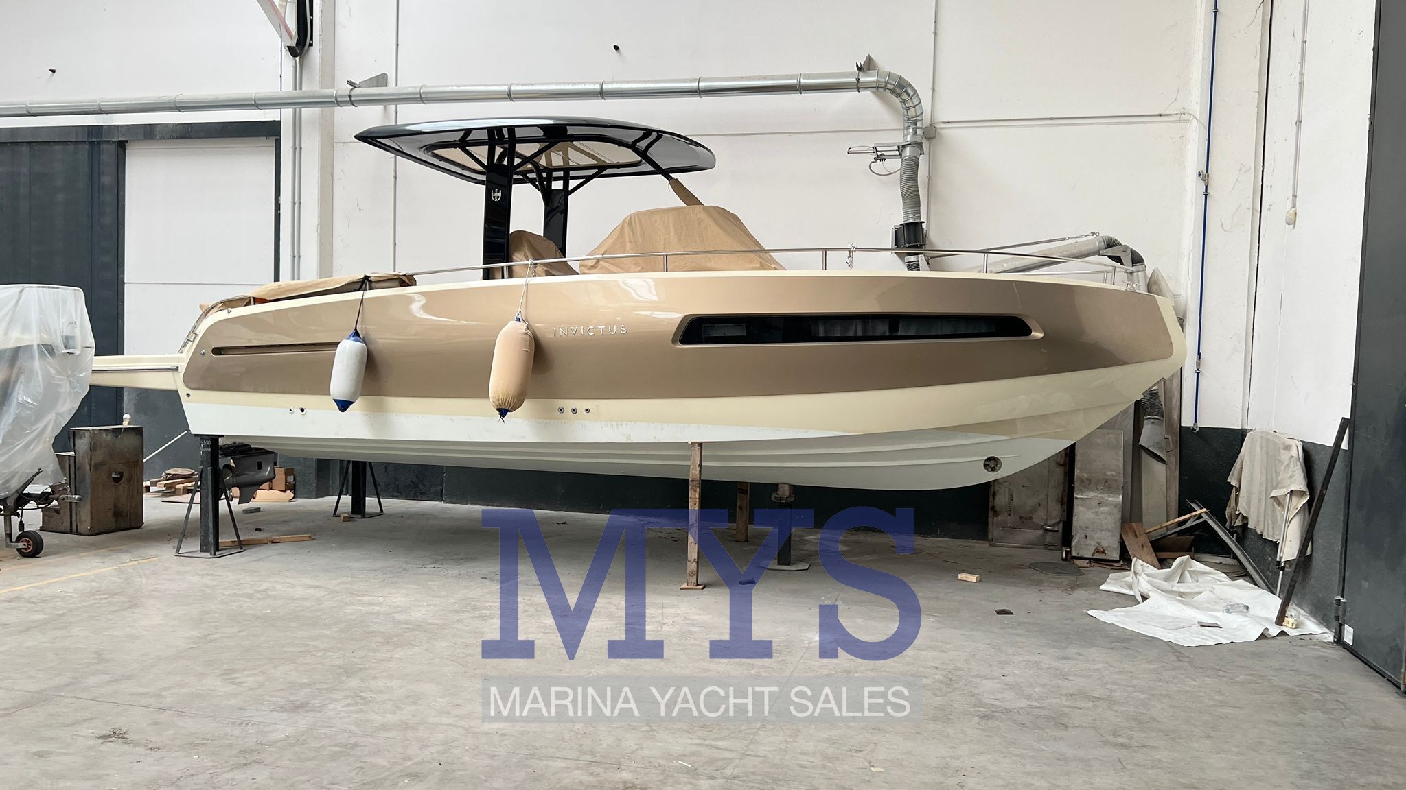 INVICTUS 280 GT (60)