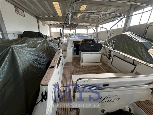 BENETEAU 8.8 SUNDECK (14)