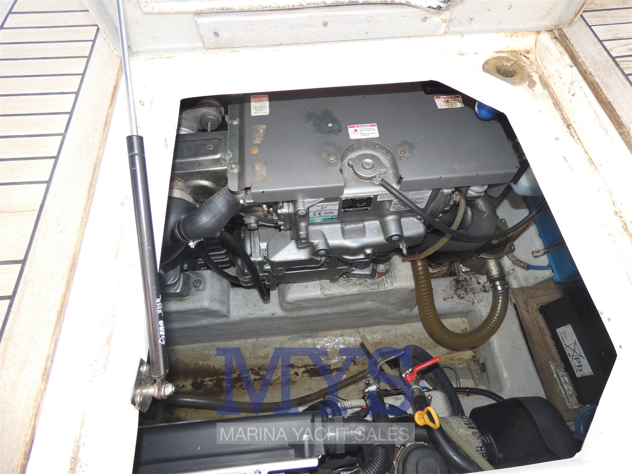 MIMI' 780 CABIN (15)