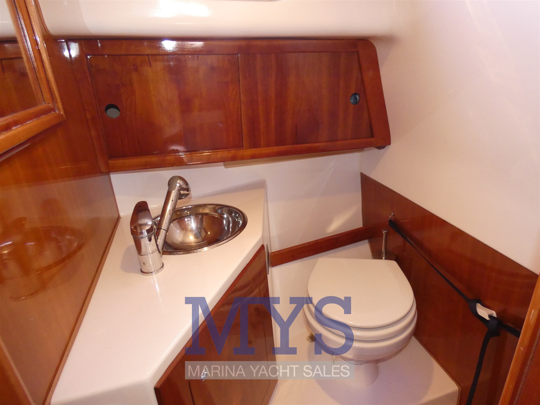 MIMI' 780 CABIN (13)