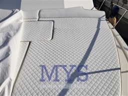 BERTRAM 37 CONVERTIBLE (98)