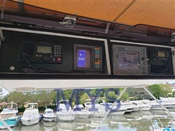 BERTRAM 37 CONVERTIBLE (79)