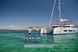 Dufour 48 Catamarans (42)
