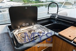 Marex 360 Cabriolet Cruiser (29)