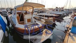 F.lli Aprea 750 Cabin (2)